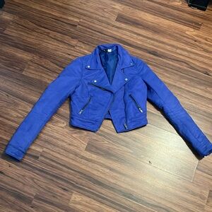 Divided blue sky rocker style